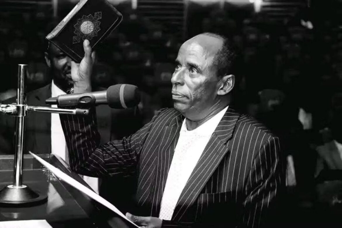 The late Mohamed Tupi takes oath of office as MP on September 8, 2022